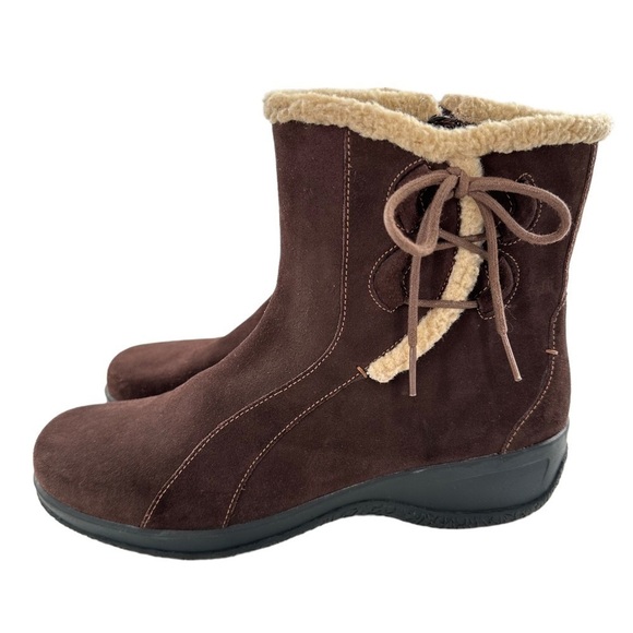 Clarks Bendables womens Angie Madi ankle booties size 
8.5 brown suede boots - Picture 5 of 13